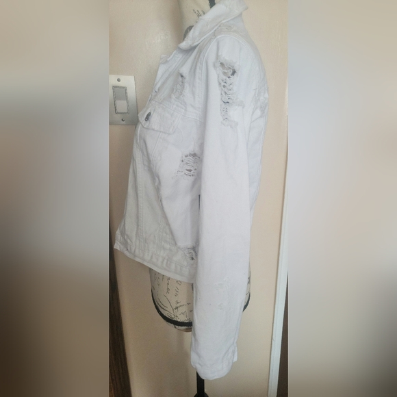 Almost Famous white ripped jacket - Picture 4 of 8